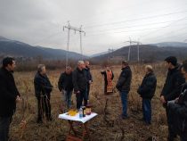 REZANJEM LOZE OBELEŽEN SVETI TRIFUN REZANJEM LOZE OBELEŽEN SVETI TRIFUN