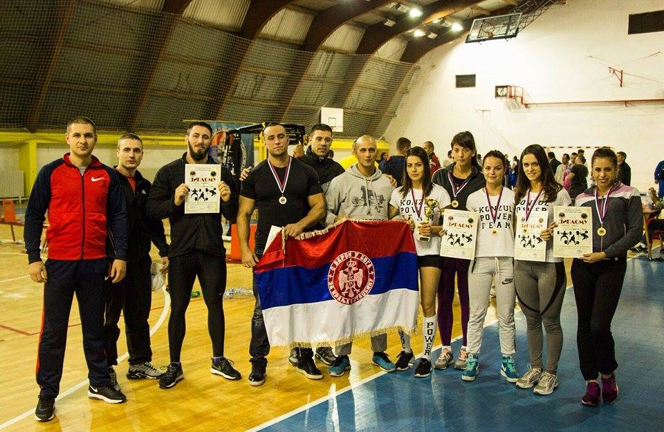Legionari oborili 14 državnih rekorda Legionari oborili 14 državnih rekorda