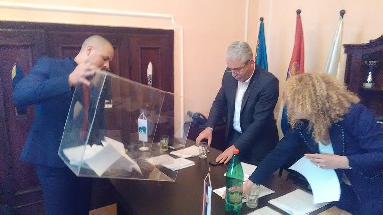Usvojene izmene Statuta Gradske opštine Niška Banja Usvojene izmene Statuta Gradske opštine Niška Banja